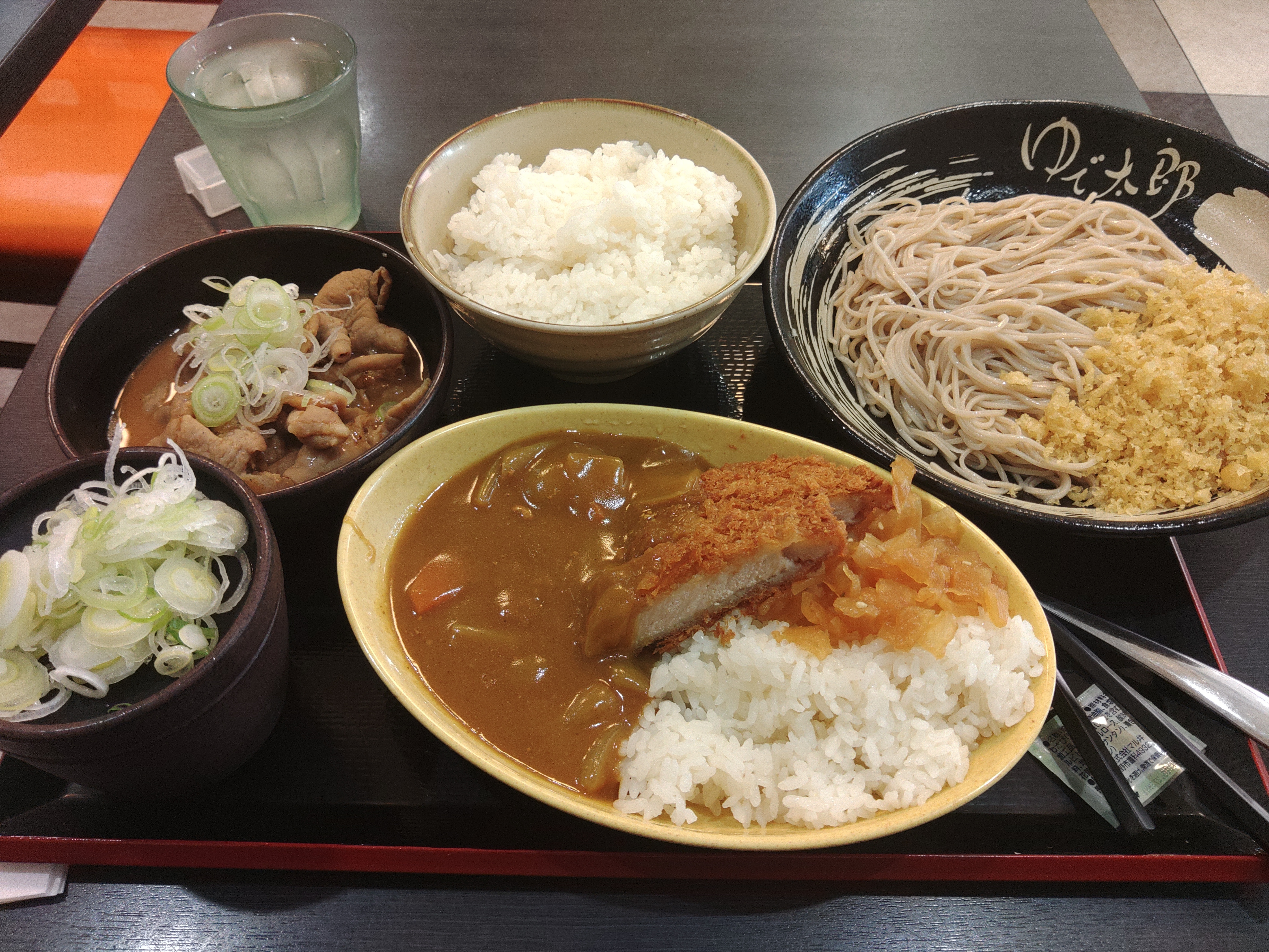 今日の昼食（ゆで太郎&もつ次郎） | TORQUE STYLE