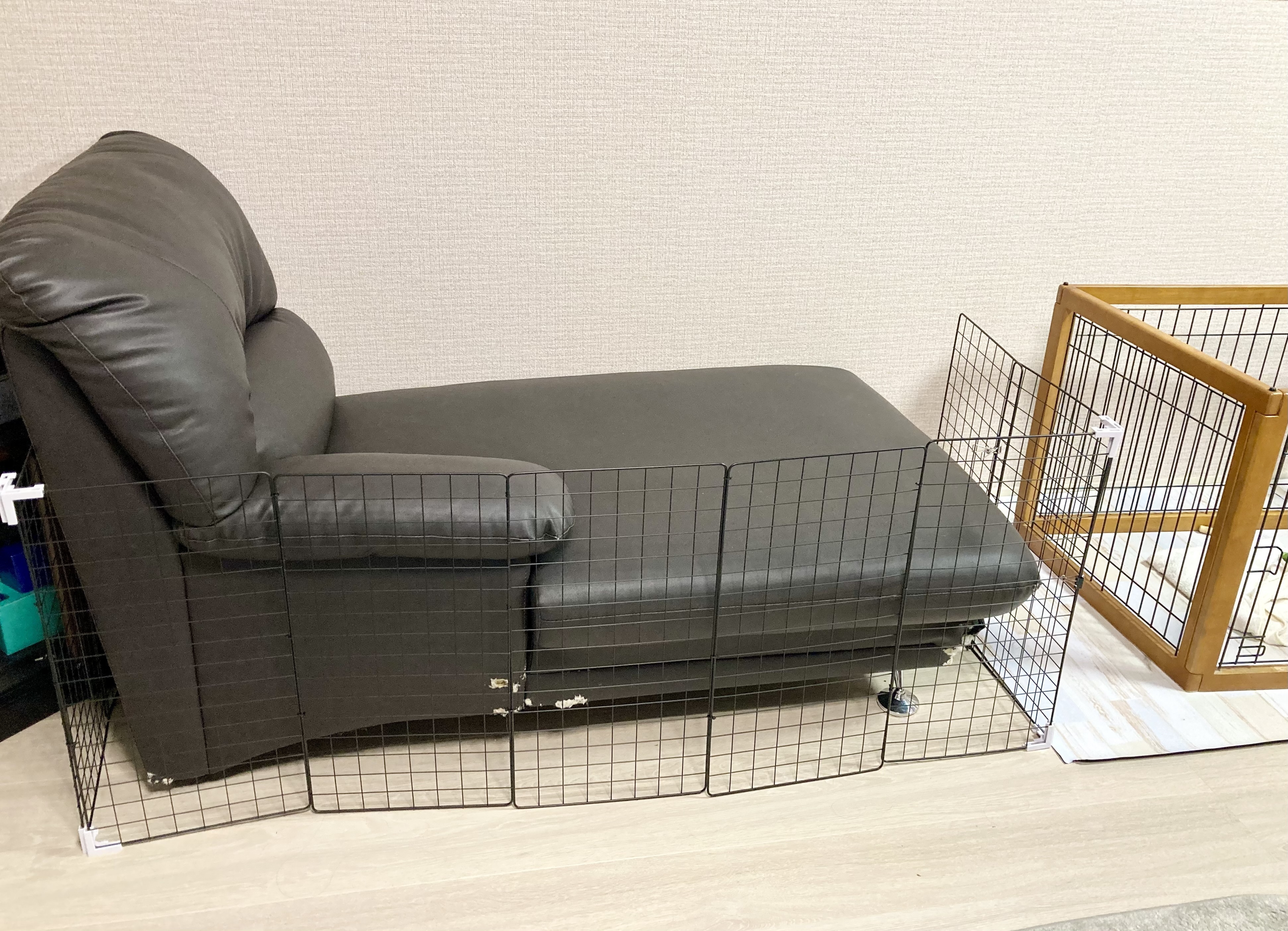 ソファーフェンス