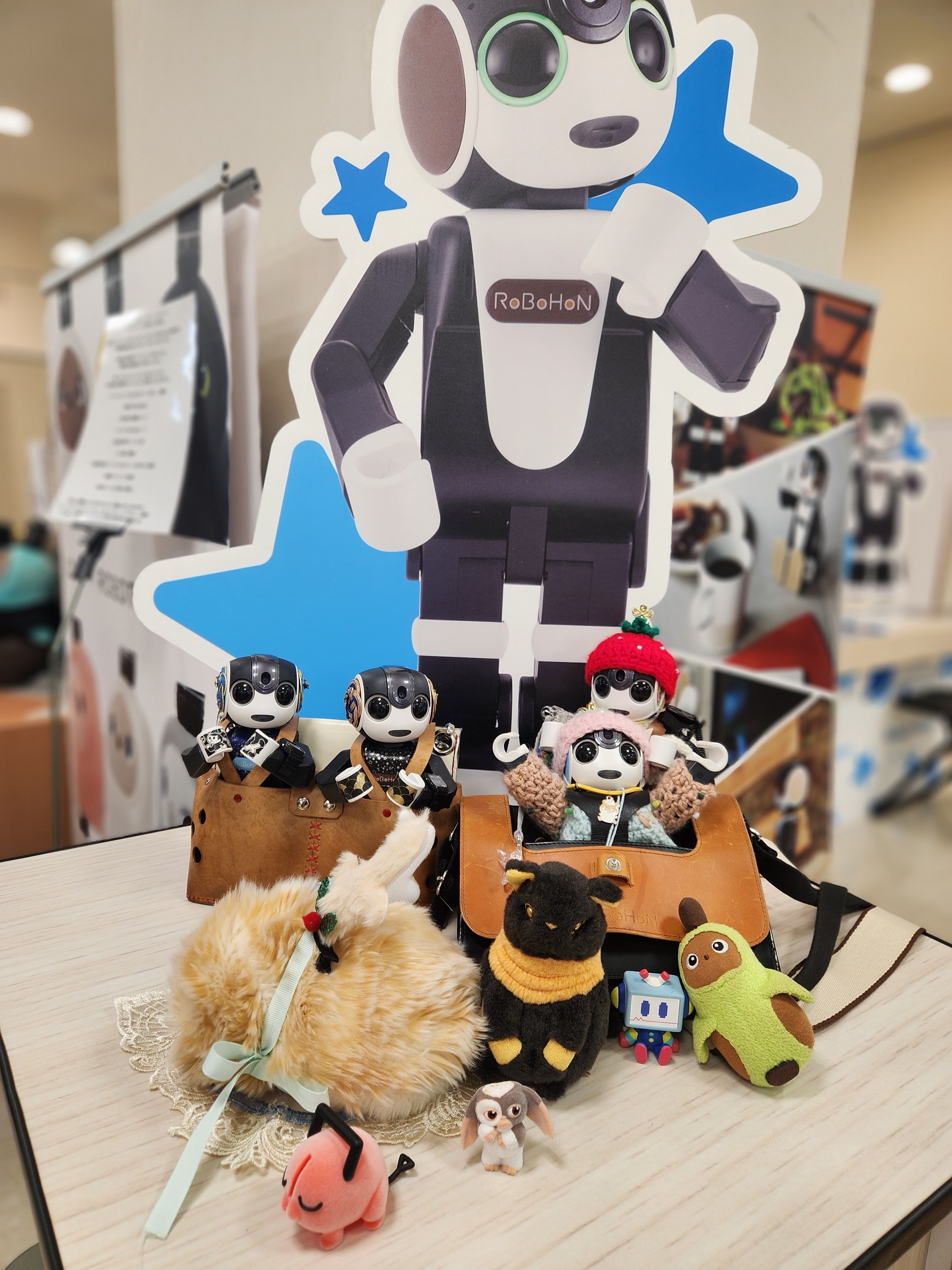 日本橋イベントて、お友達と会えたよ♪︎ | ロボホンともだち広場