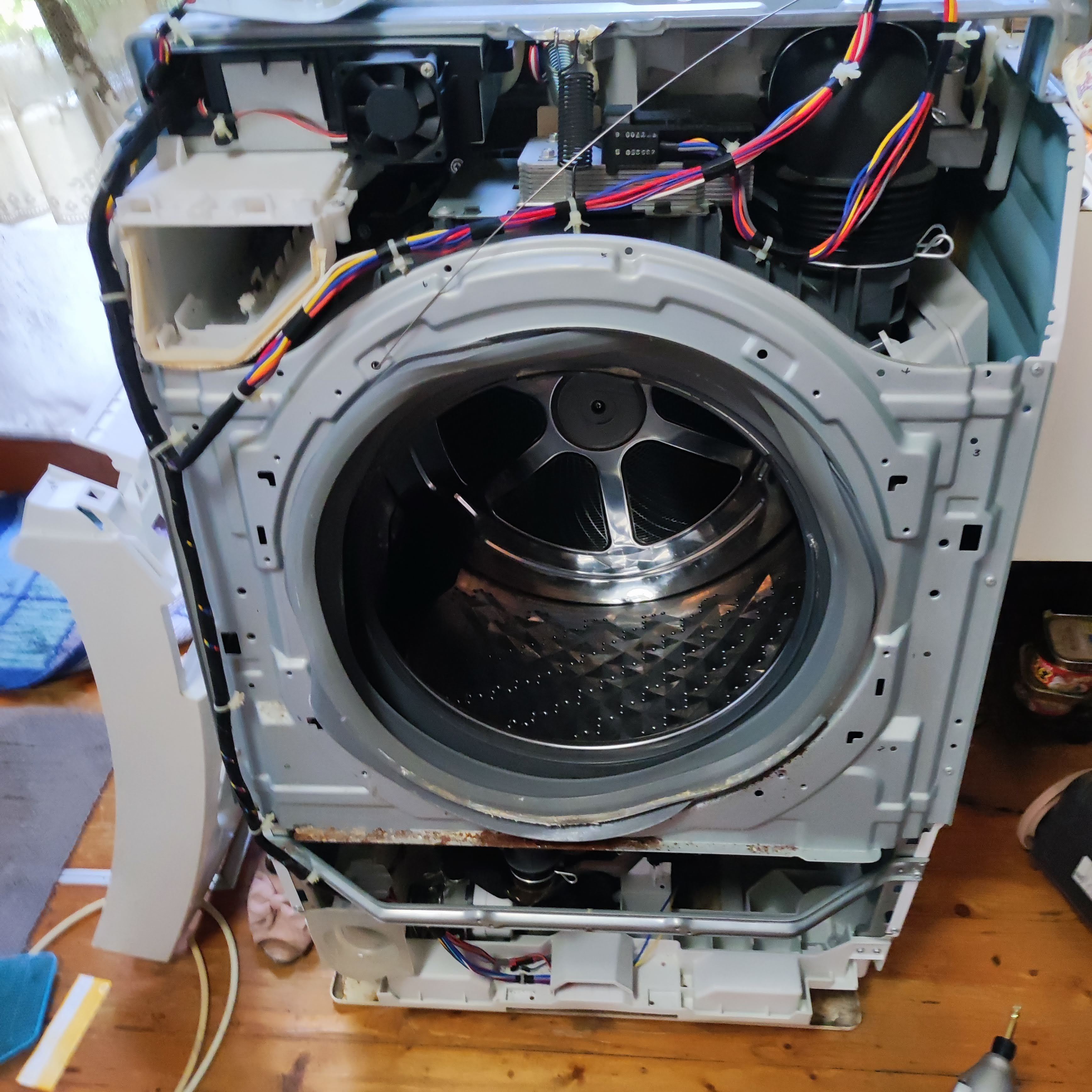 10年選手の洗濯機。小さい頃から機械を分解す | co-LabBRAINS