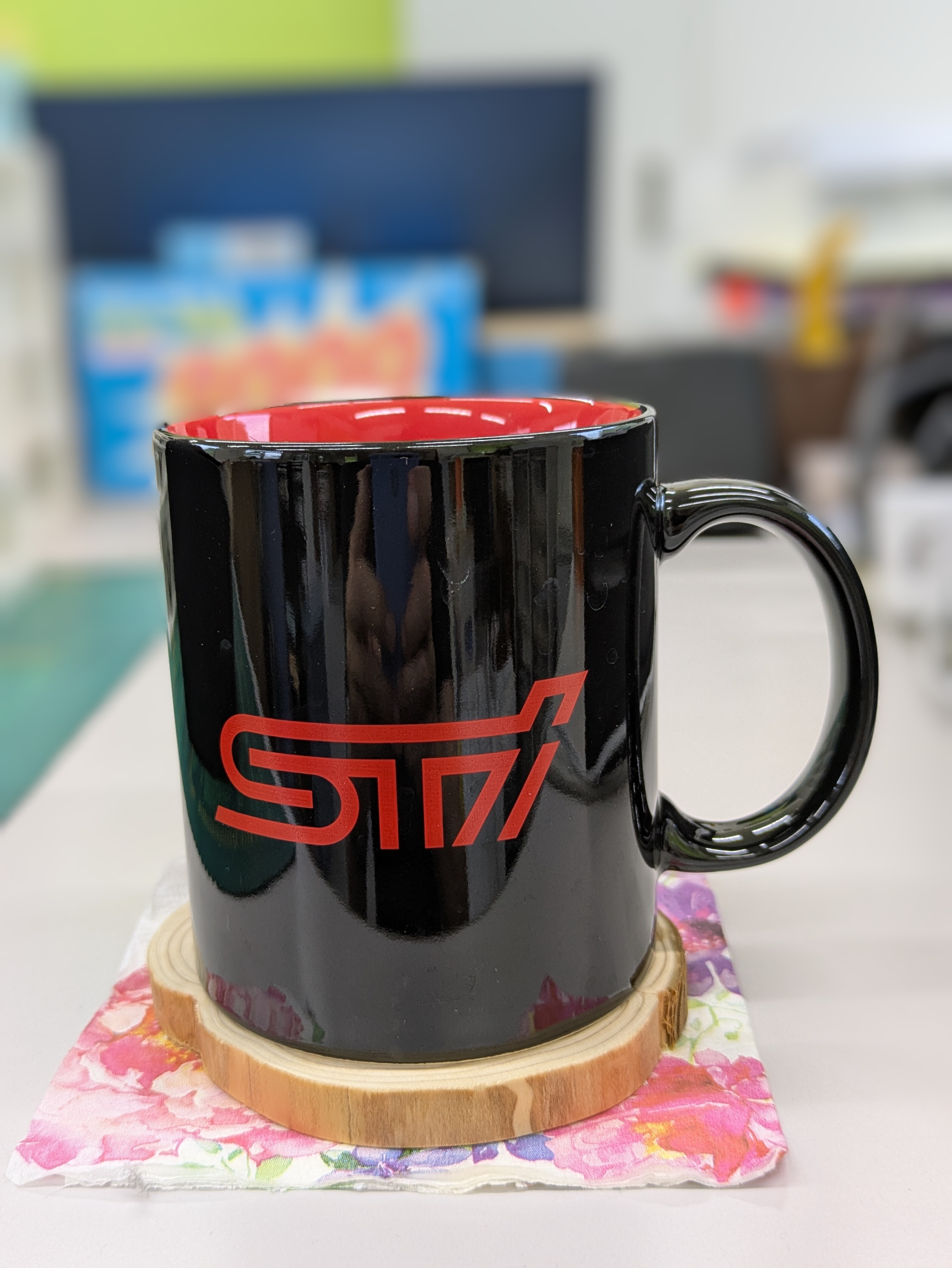 STIのマグカップ | スバ学＜SUBARU公式ファンコミュニティサイト＞