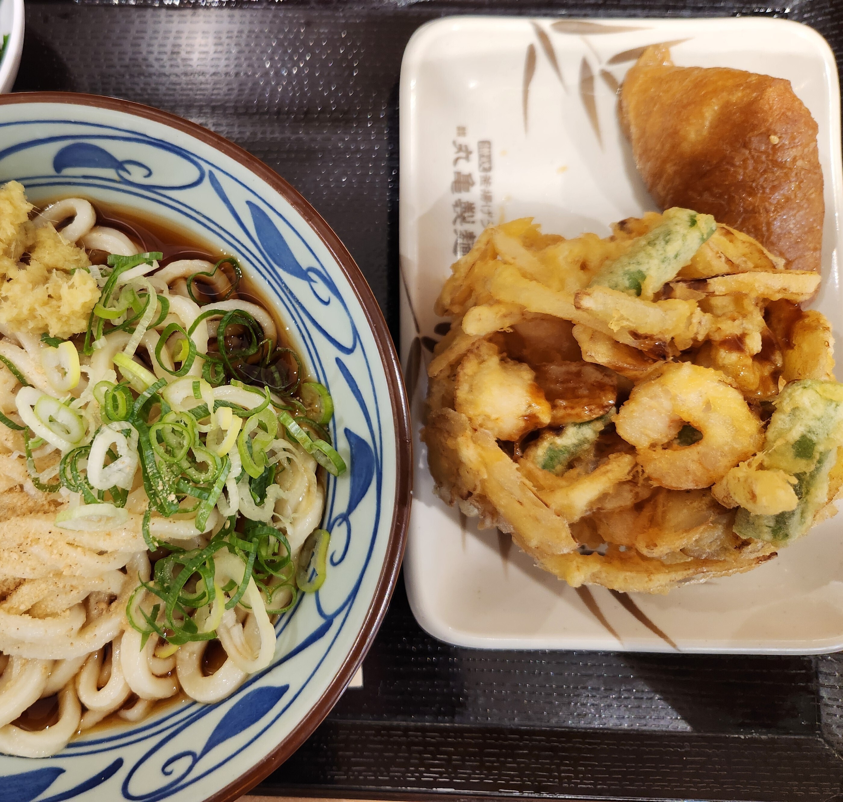 ついに｢海老とほたてのかき揚げ｣を食べられました | 丸亀製麺Mochi