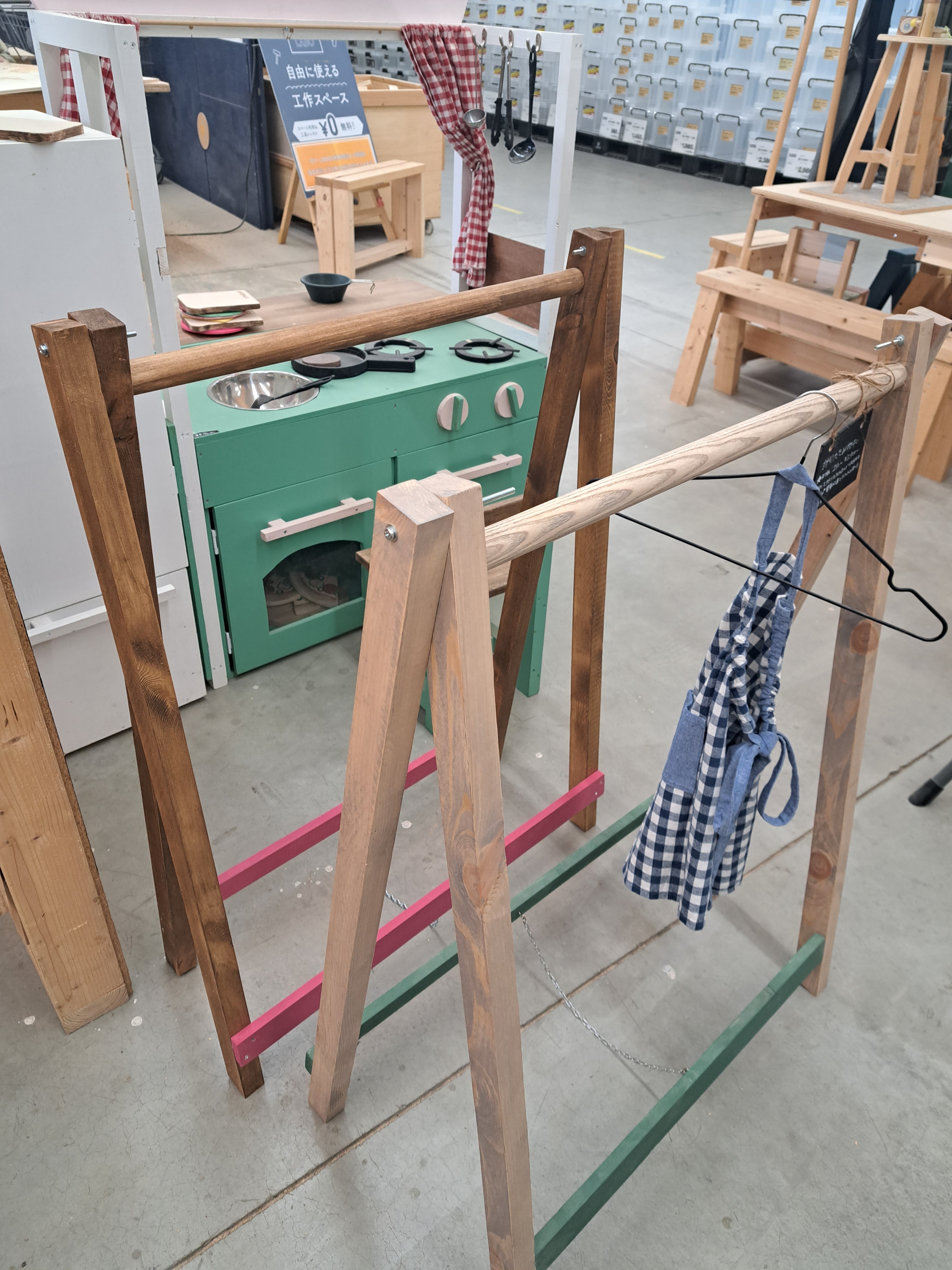 折り畳みハンガーラック | CAINZ DIY Square