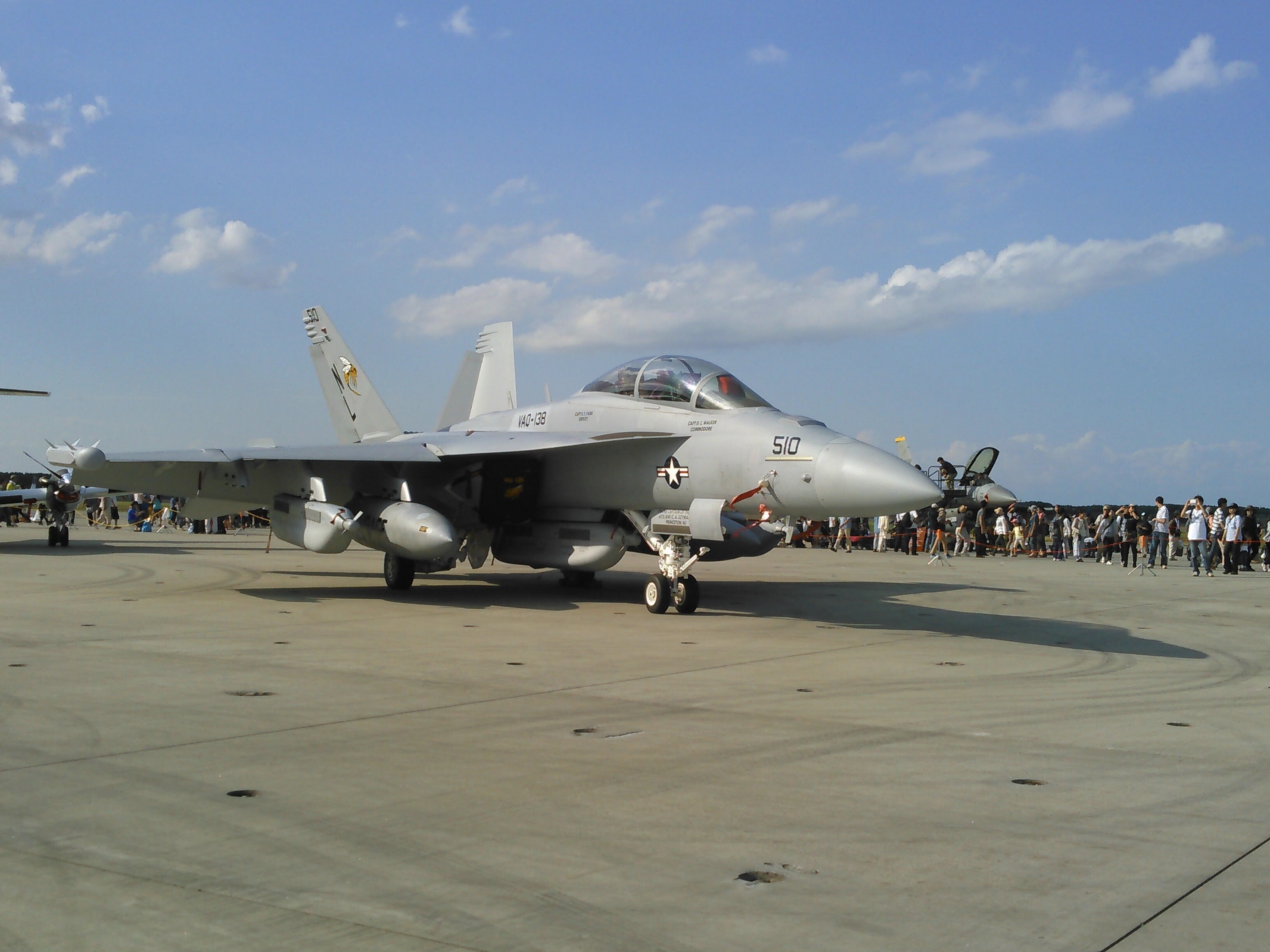 かつての三沢航空祭でのEA-18Gグラウラー | TORQUE STYLE