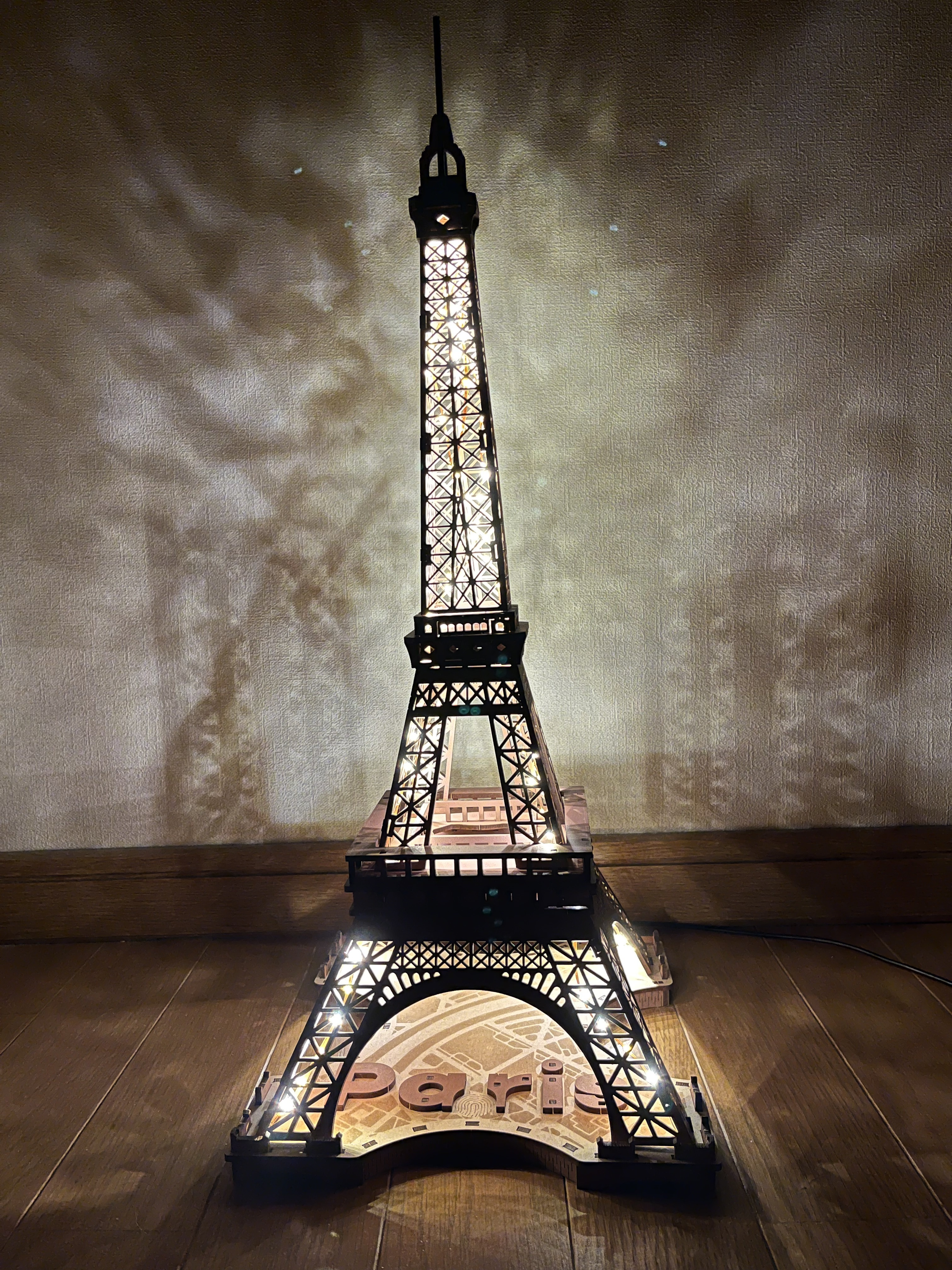 夜のエッフェル塔 | たまがわLOOP オンライン