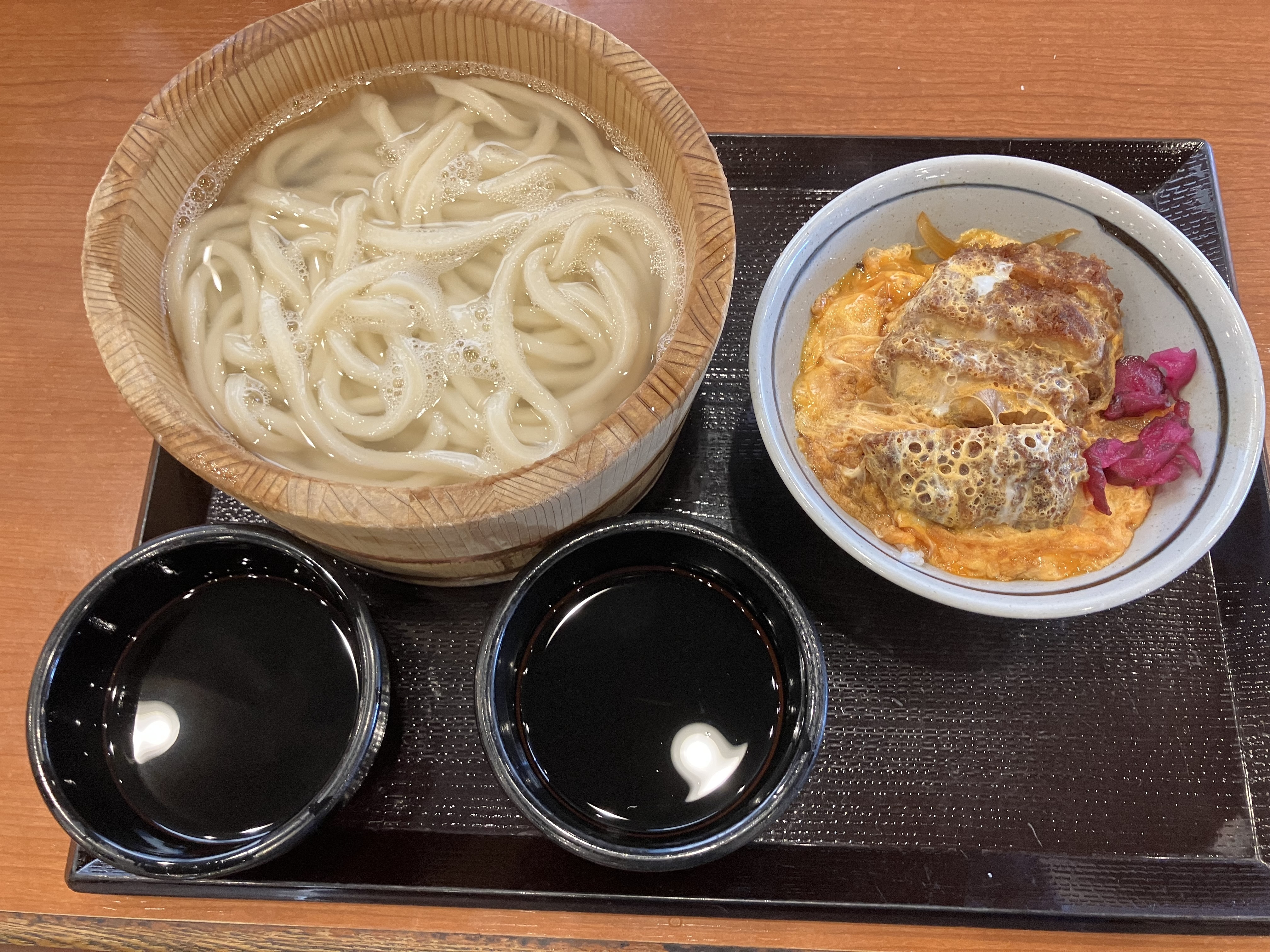 釜揚げうどんの日はカツ丼セットで！ | 丸亀製麺Mochi-Mochiクラブ​