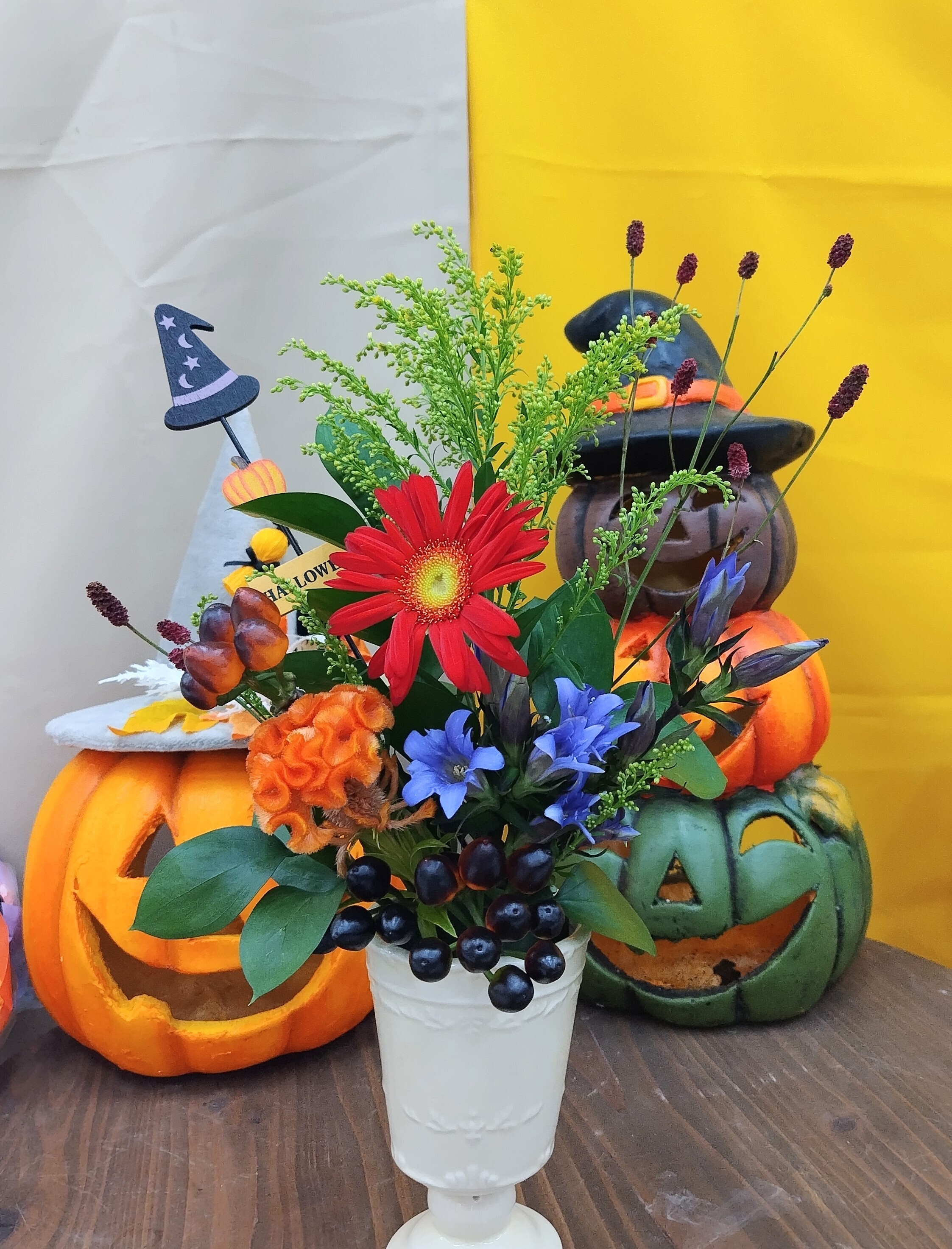 ★えっちゃん★ ハロウィンアレンジメント　他 🎃ハロウィンアレンジメントレッスン🎃 @chechembo.store さんに