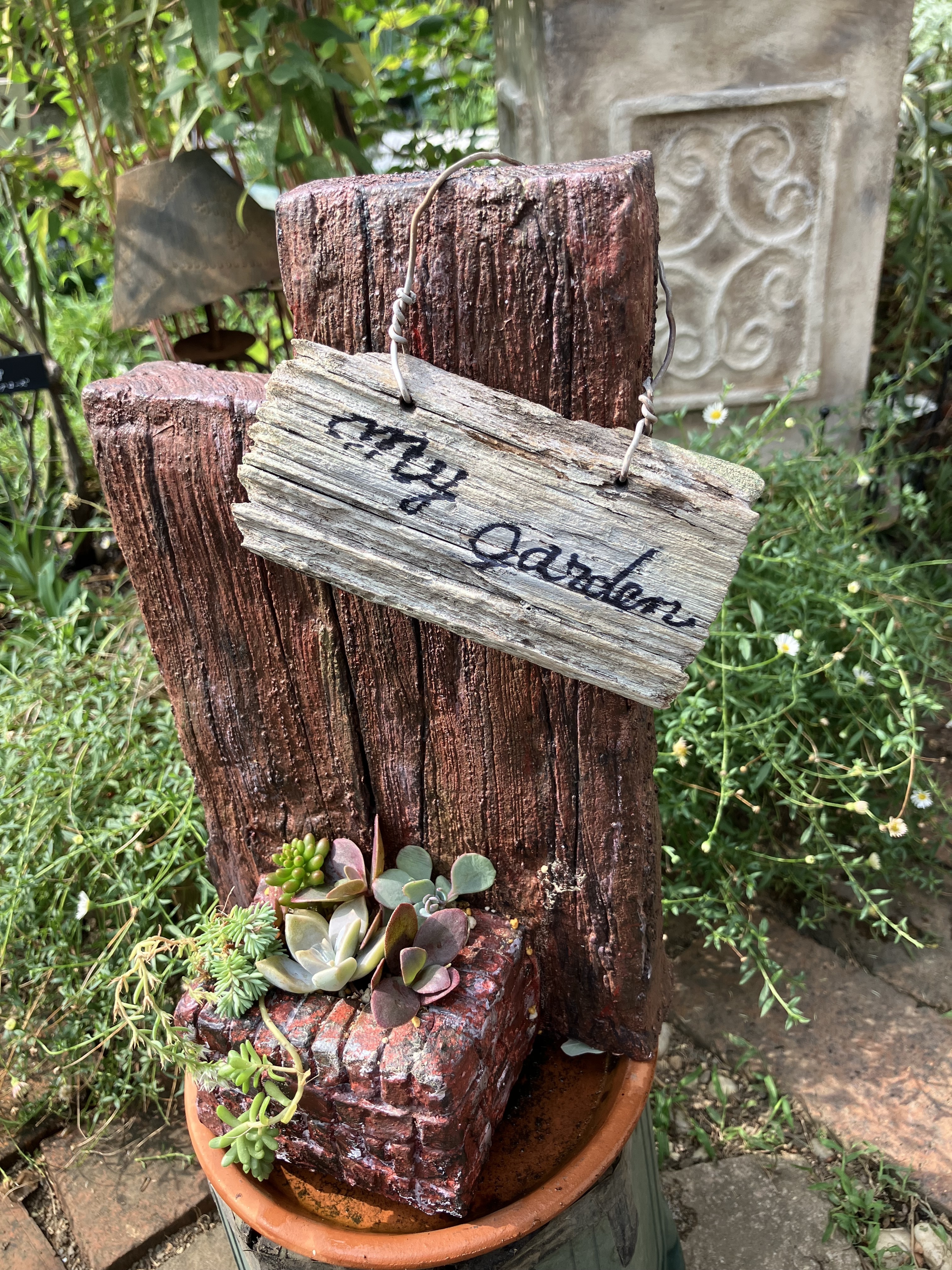 f149b833-ddf9-4785-ac05-