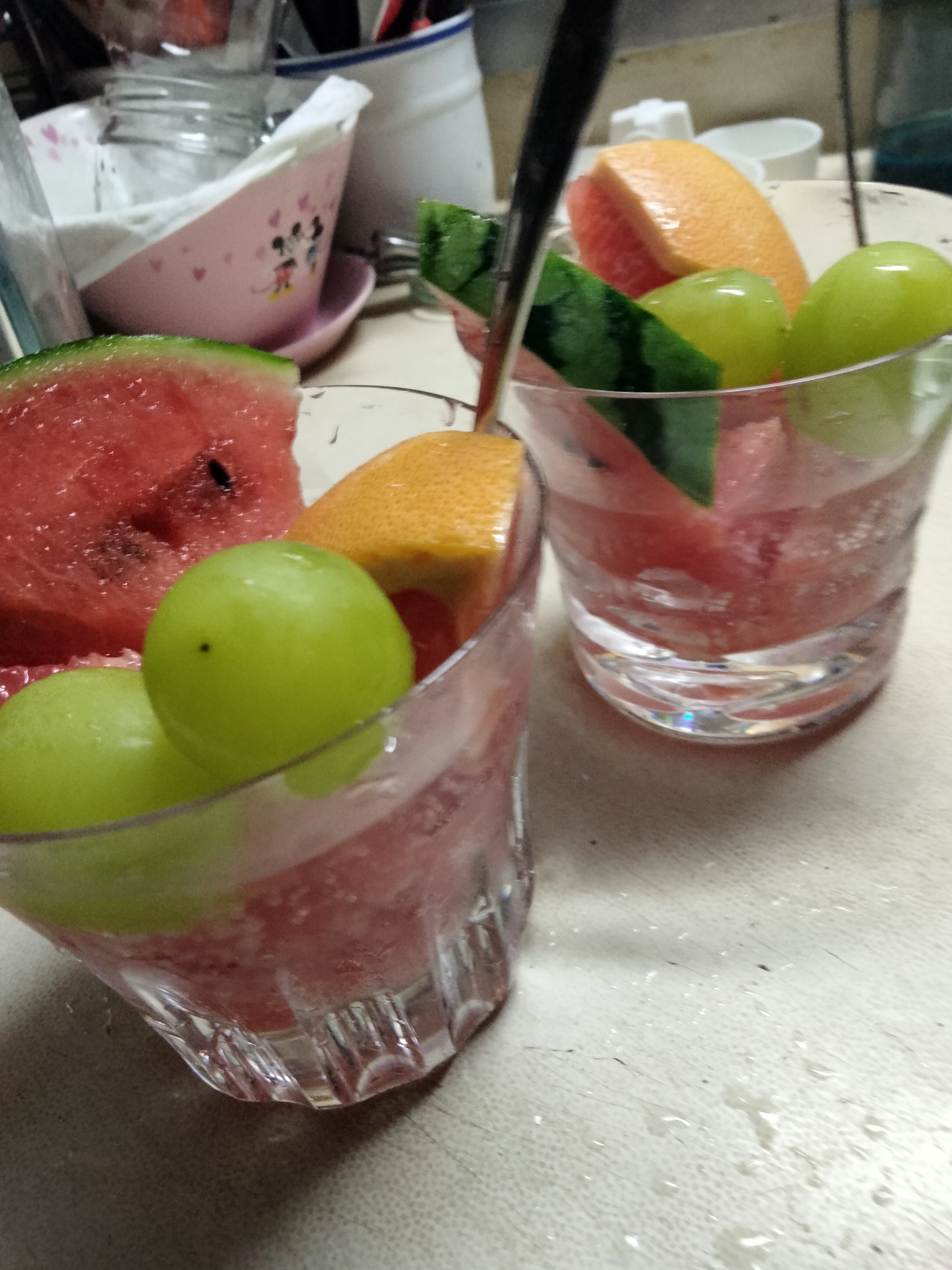 ガラス器。フルーツポンチ。かき氷。パフェ。など。。。ちと大きい。。。 ガラス器。フルーツポンチ。かき氷。パフェ。など。。。ちと