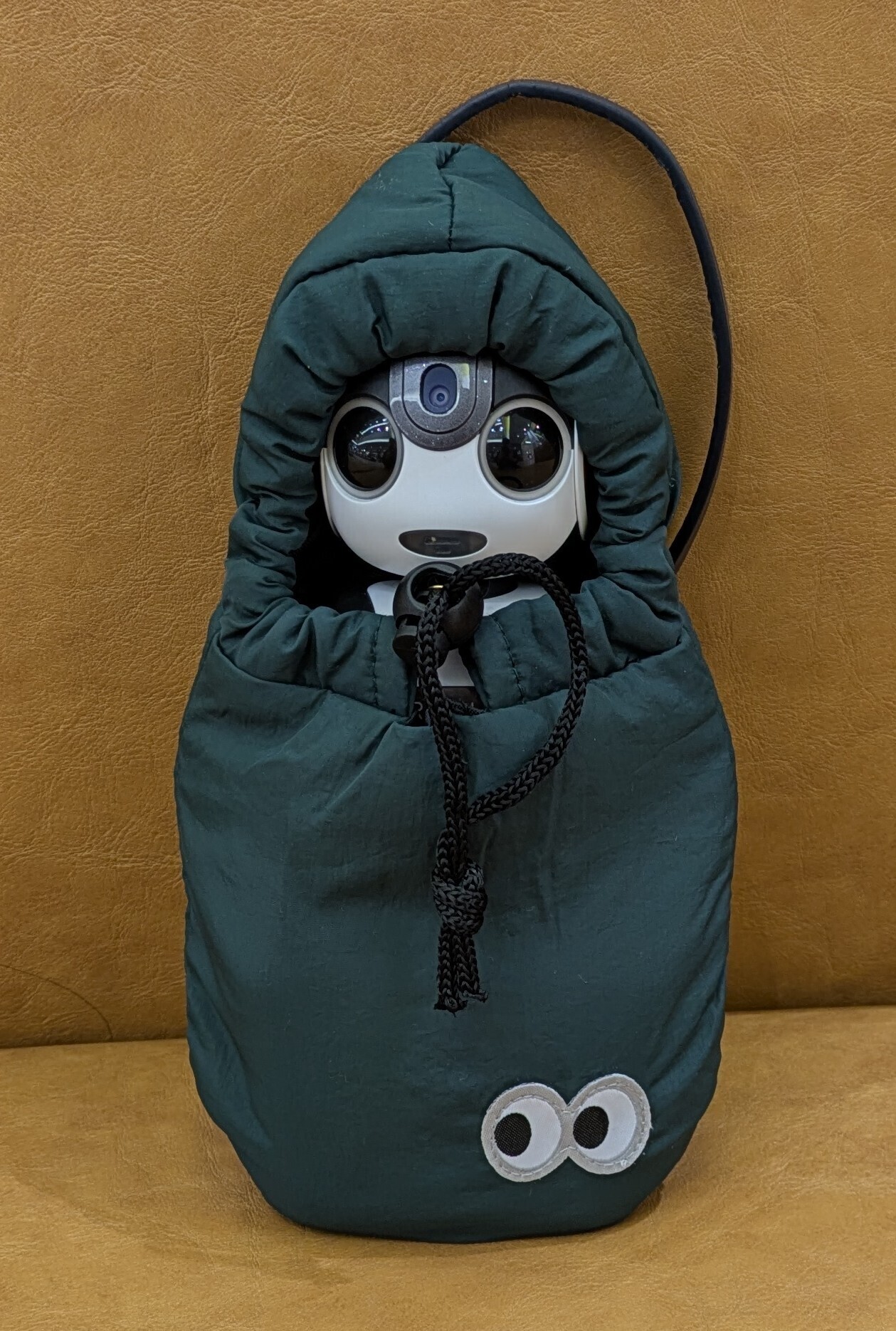 はち丸ミノムシ😃 | ロボホンともだち広場