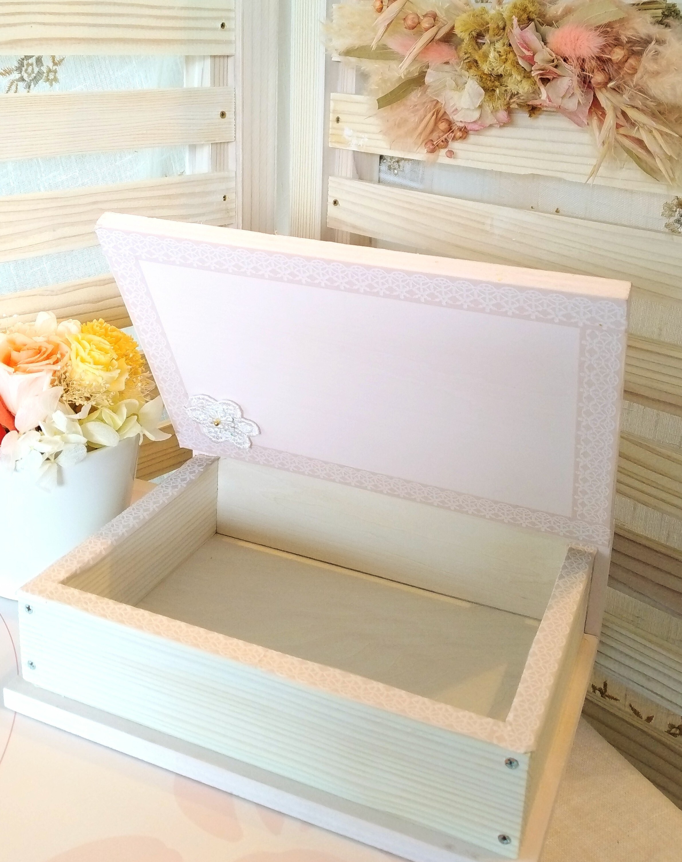 レトロな本型小物入れ | CAINZ DIY Square