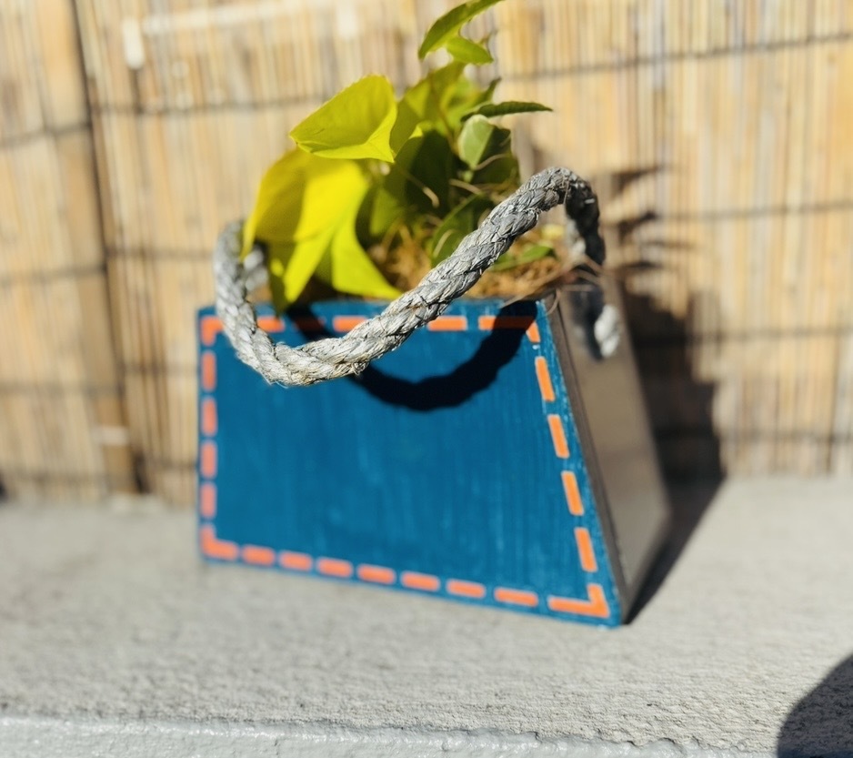 以前作った彦根店オリジナル バッグ型ミニフラ | CAINZ DIY Square