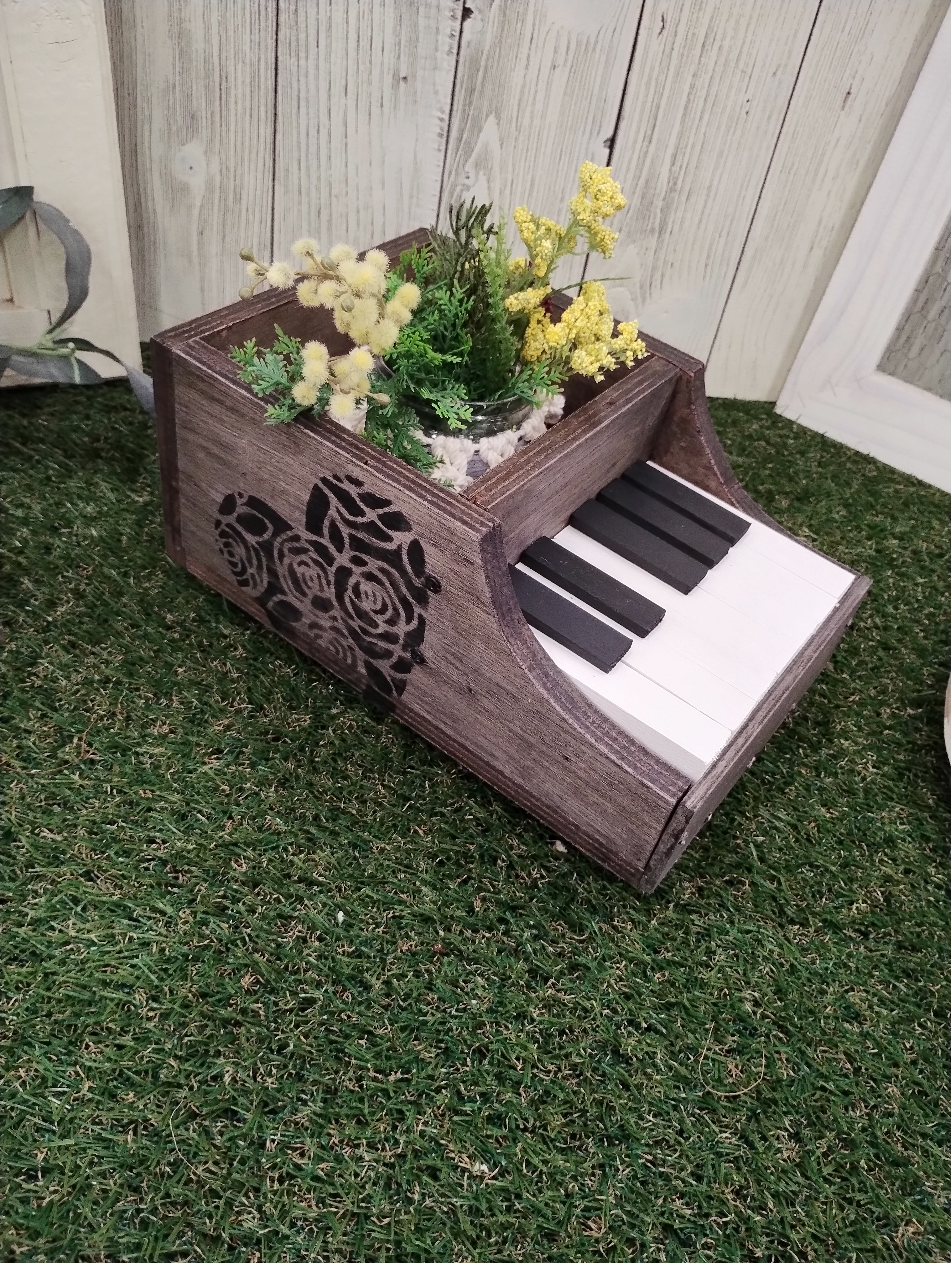 ✳️最終値下げ✳️多肉寄せ植え　ピアノ型プランター　水色　0226 ピアノ型プランター | CAINZ DIY Square