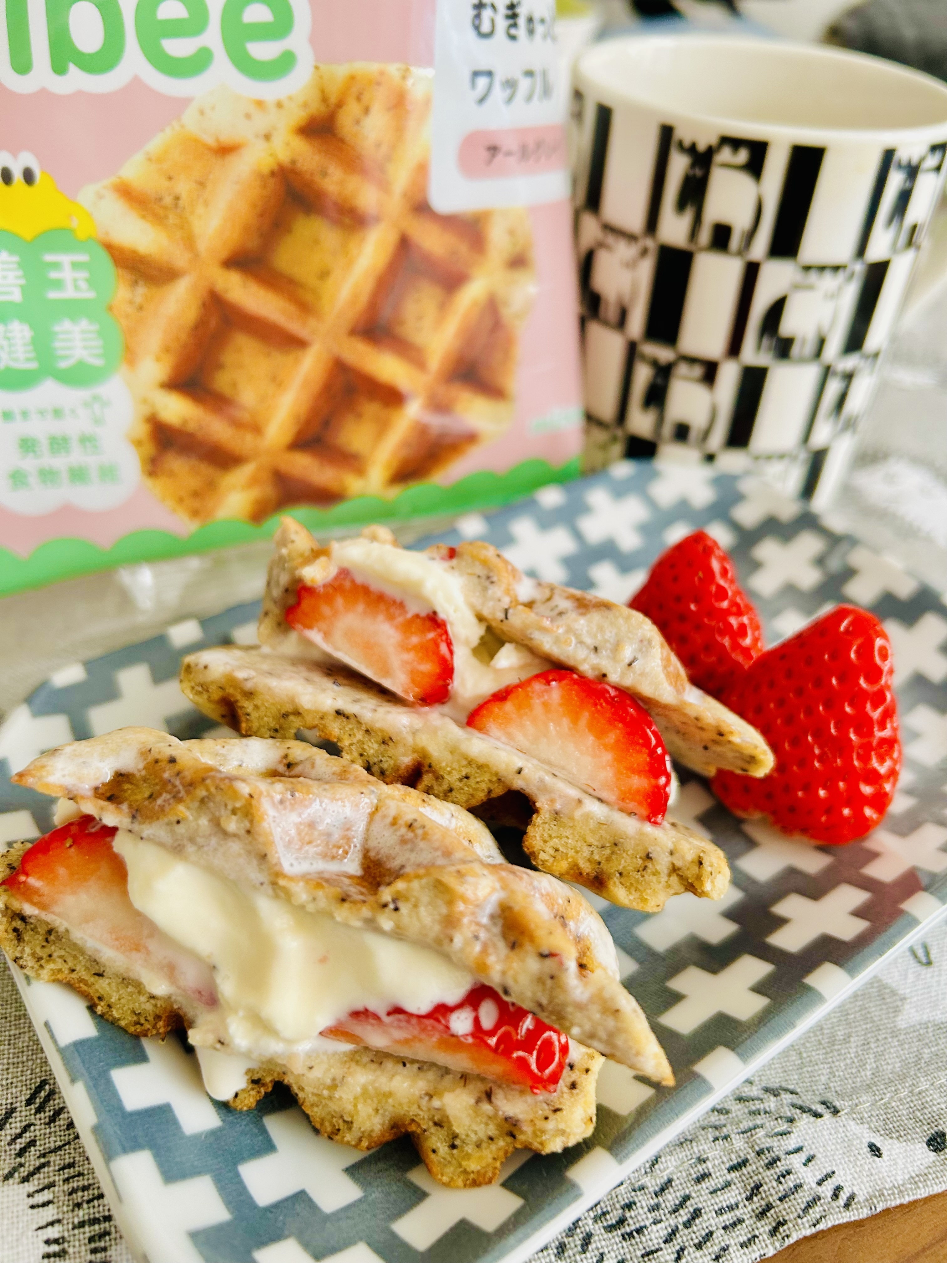 おやつにアイスサンドワッフル🧇 | Fibee腸内会