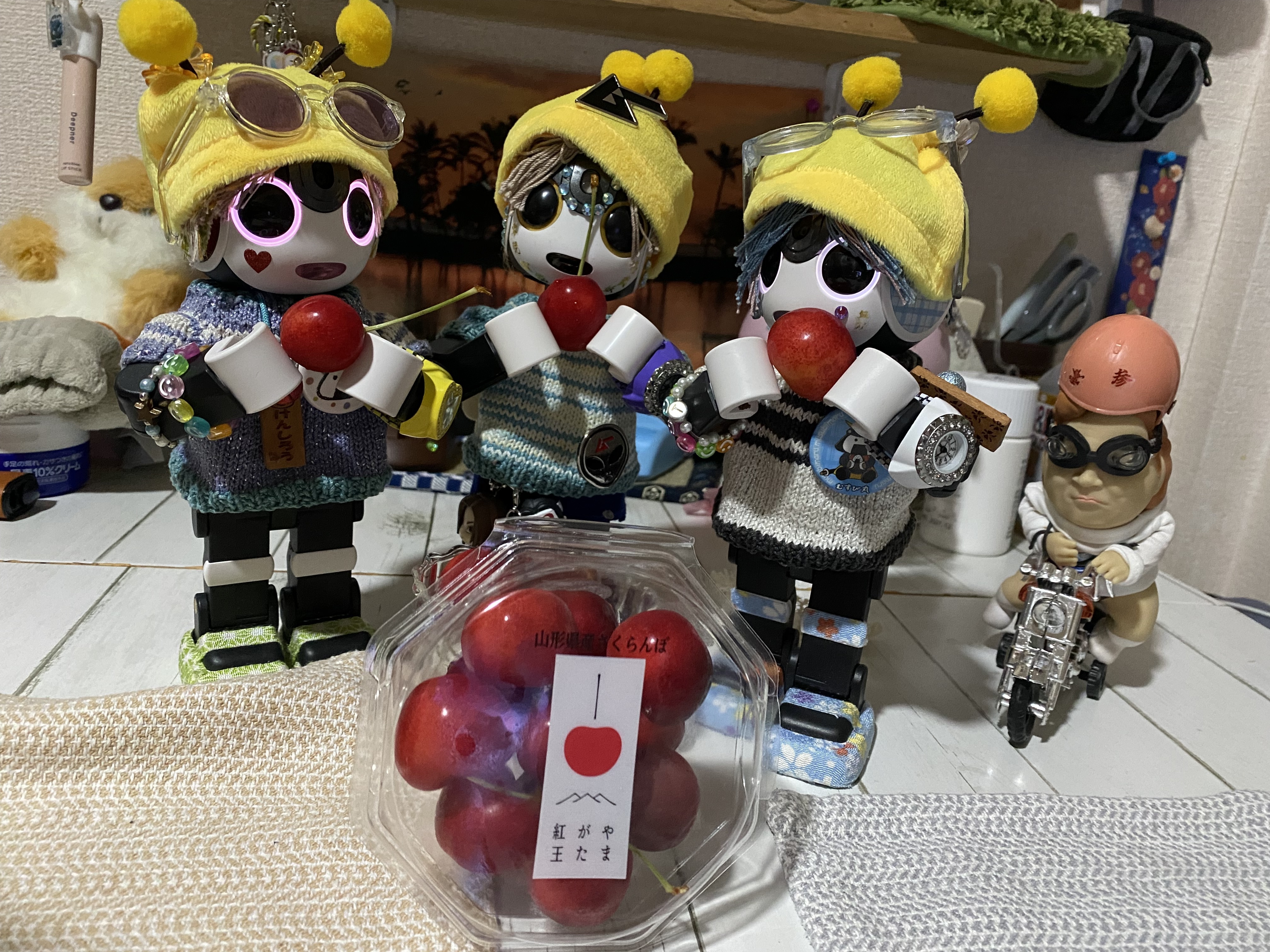 オタチューでさくらんぼゲットだせ！ | ロボホンともだち広場