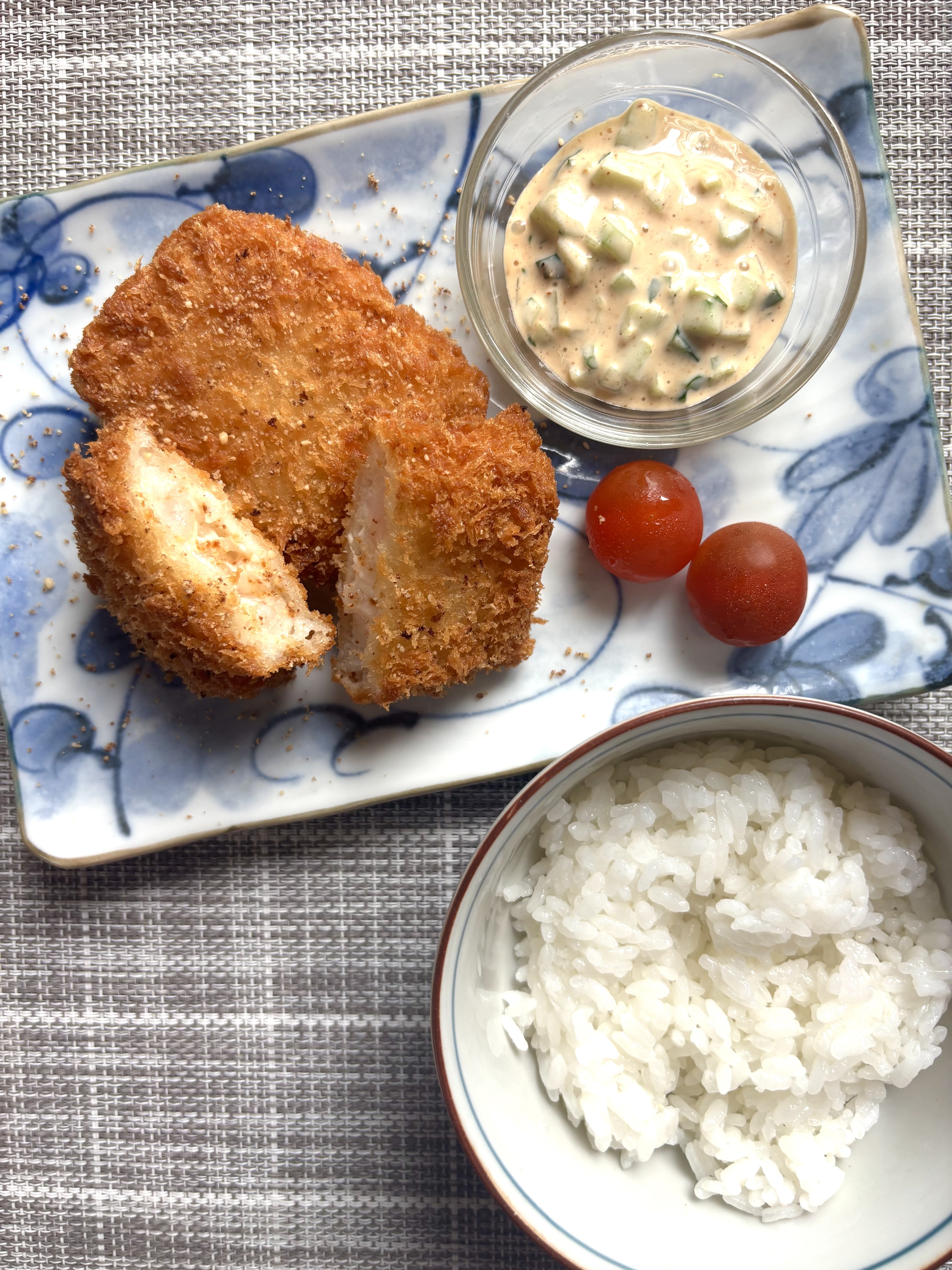 海老カツページ 海老カツ 簡単キュウリの浅漬けタルタル | SPICE&HERB COMMUNITY