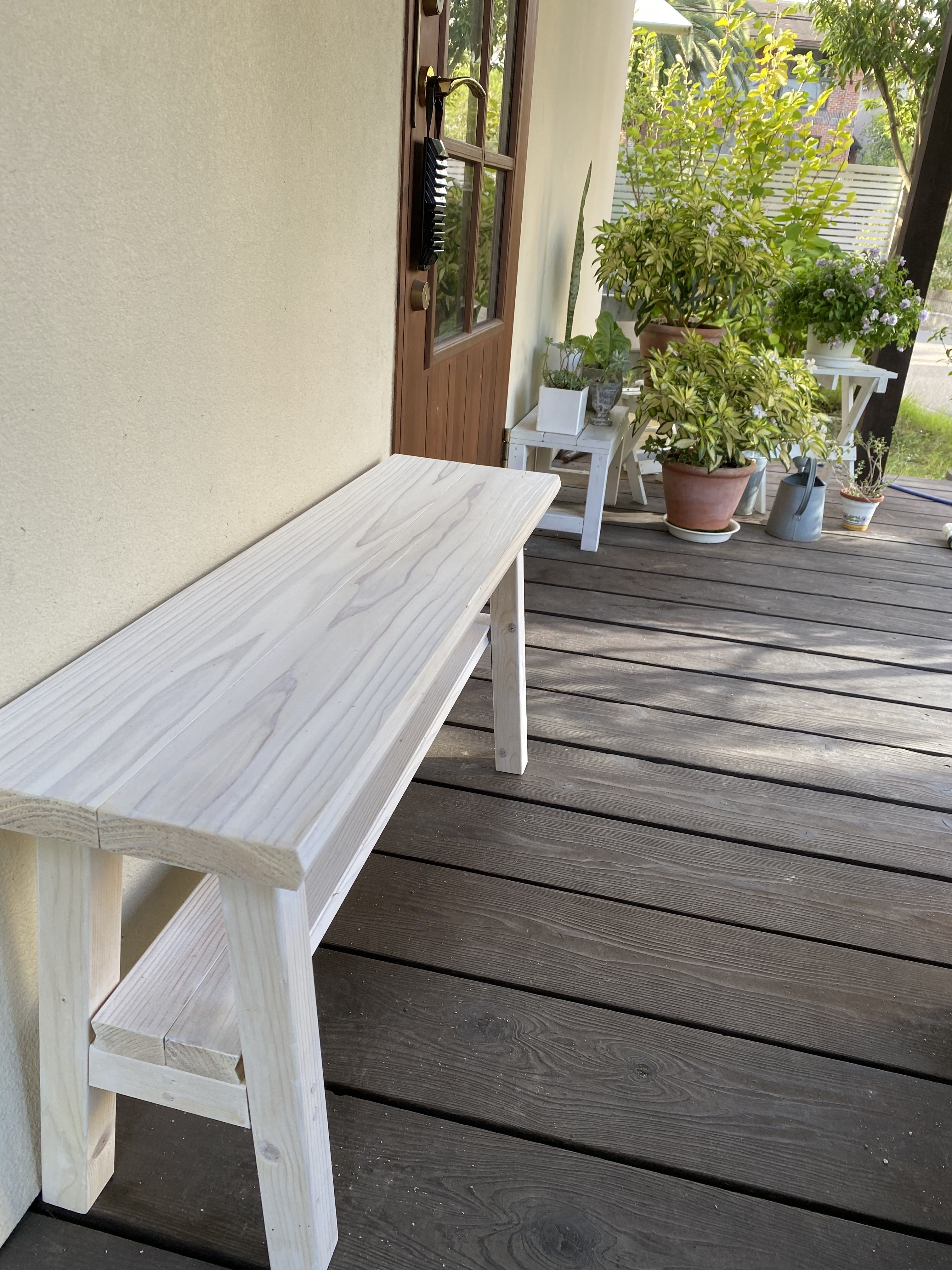 夏のDIY2022 【玄関に白ベンチ♪】 | CAINZ DIY Square