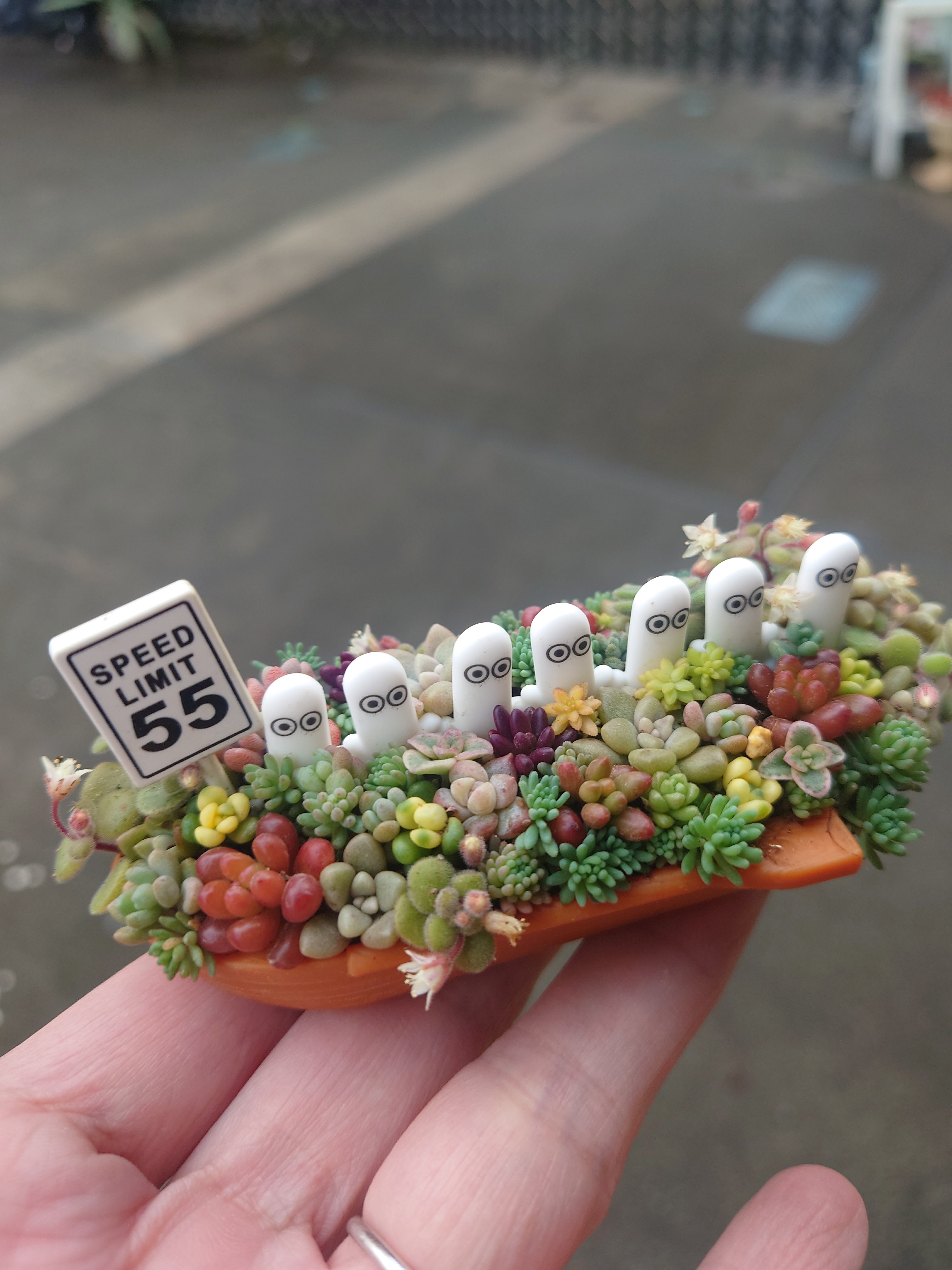 バキバキ　オブジェ やっちゃいました～😰 | CAINZ DIY Square