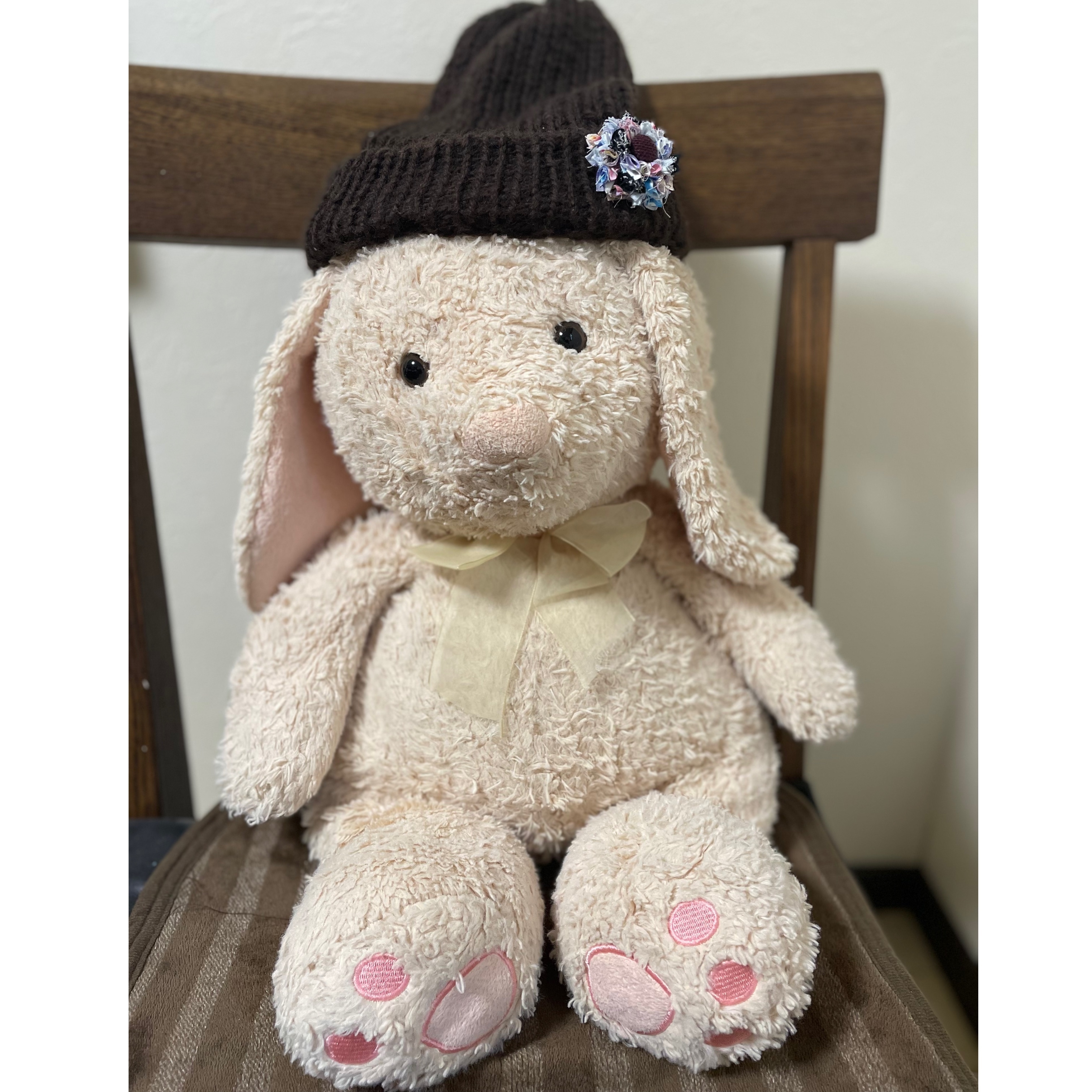 糸で帽子が作れちゃうんです。ご検討よろしくお願いします。 hqdefault.jpg