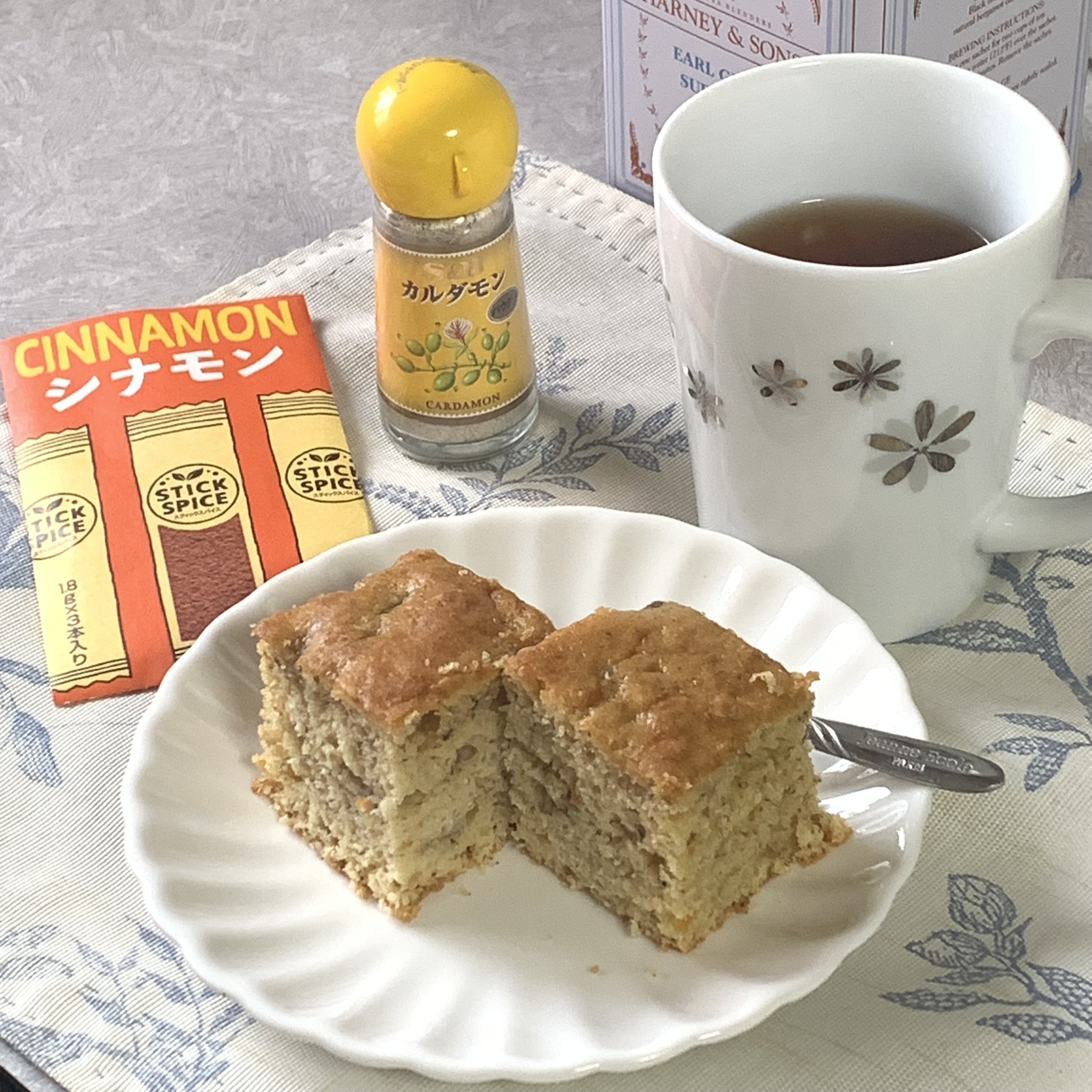 シナモン香るバナナケーキ | SPICE&HERB COMMUNITY