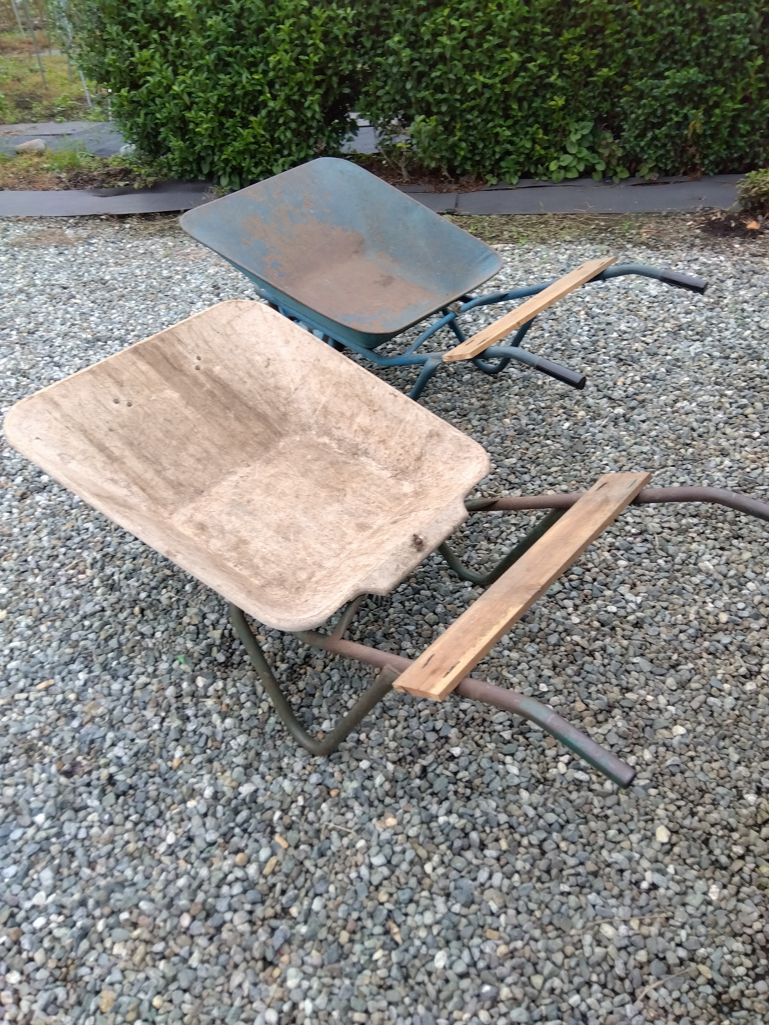 🤗農作業用の一輪車のちょこっとDIY🤗 | CAINZ DIY Square