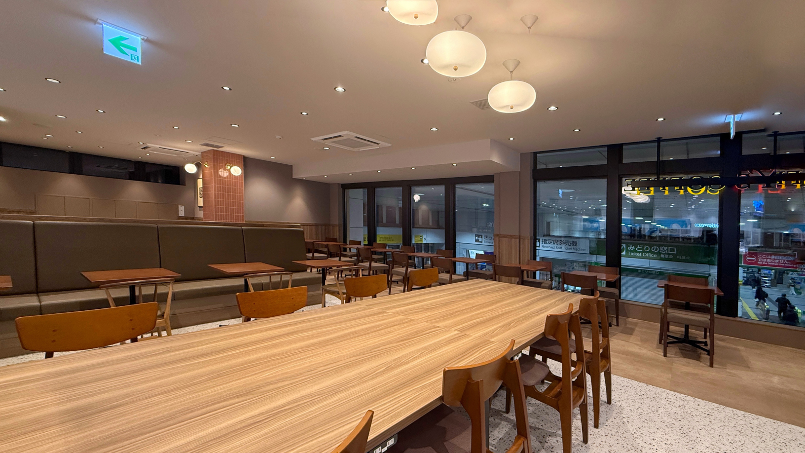 ビーンズ登戸店　店内