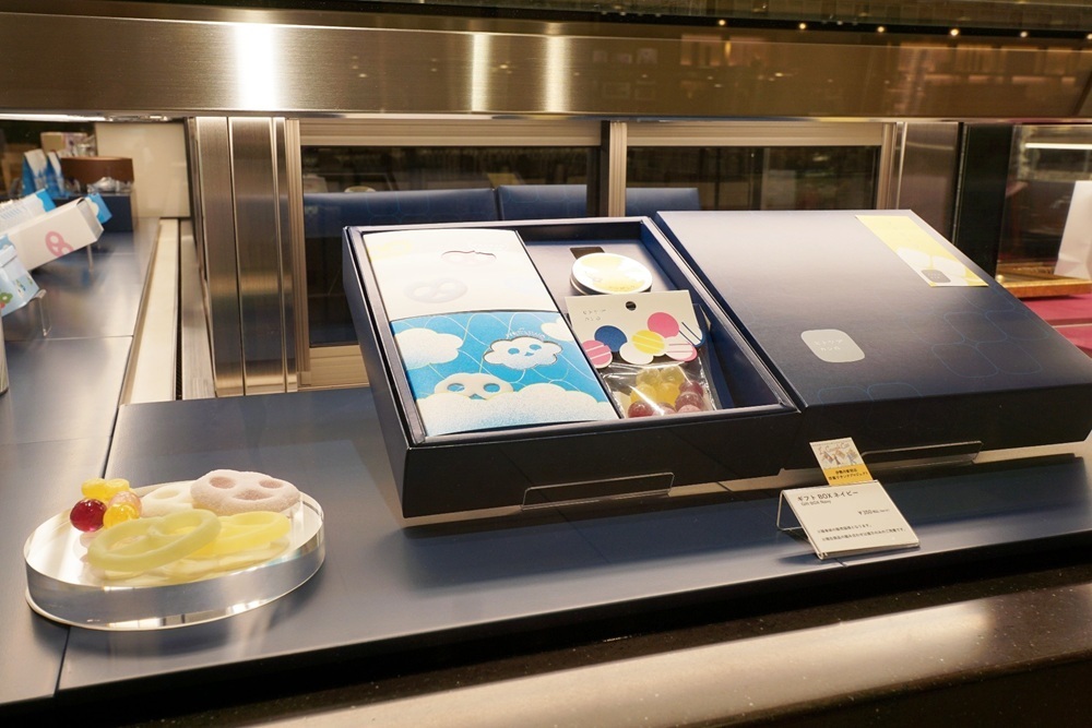 伊勢丹新宿店限定のギフトBOX