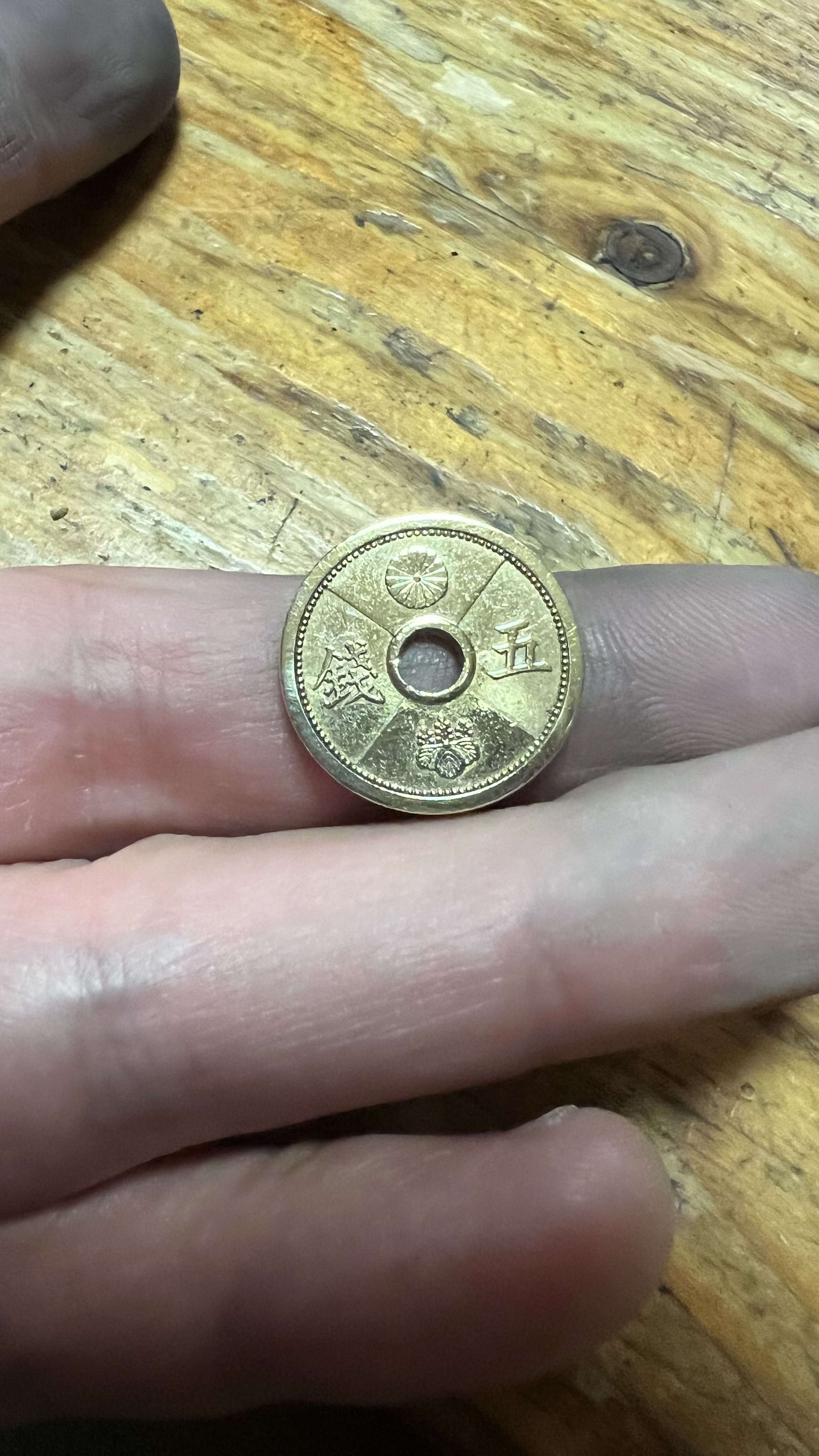 以前に入手した五銭硬貨を磨いてみた。​久 | CAINZ DIY Square
