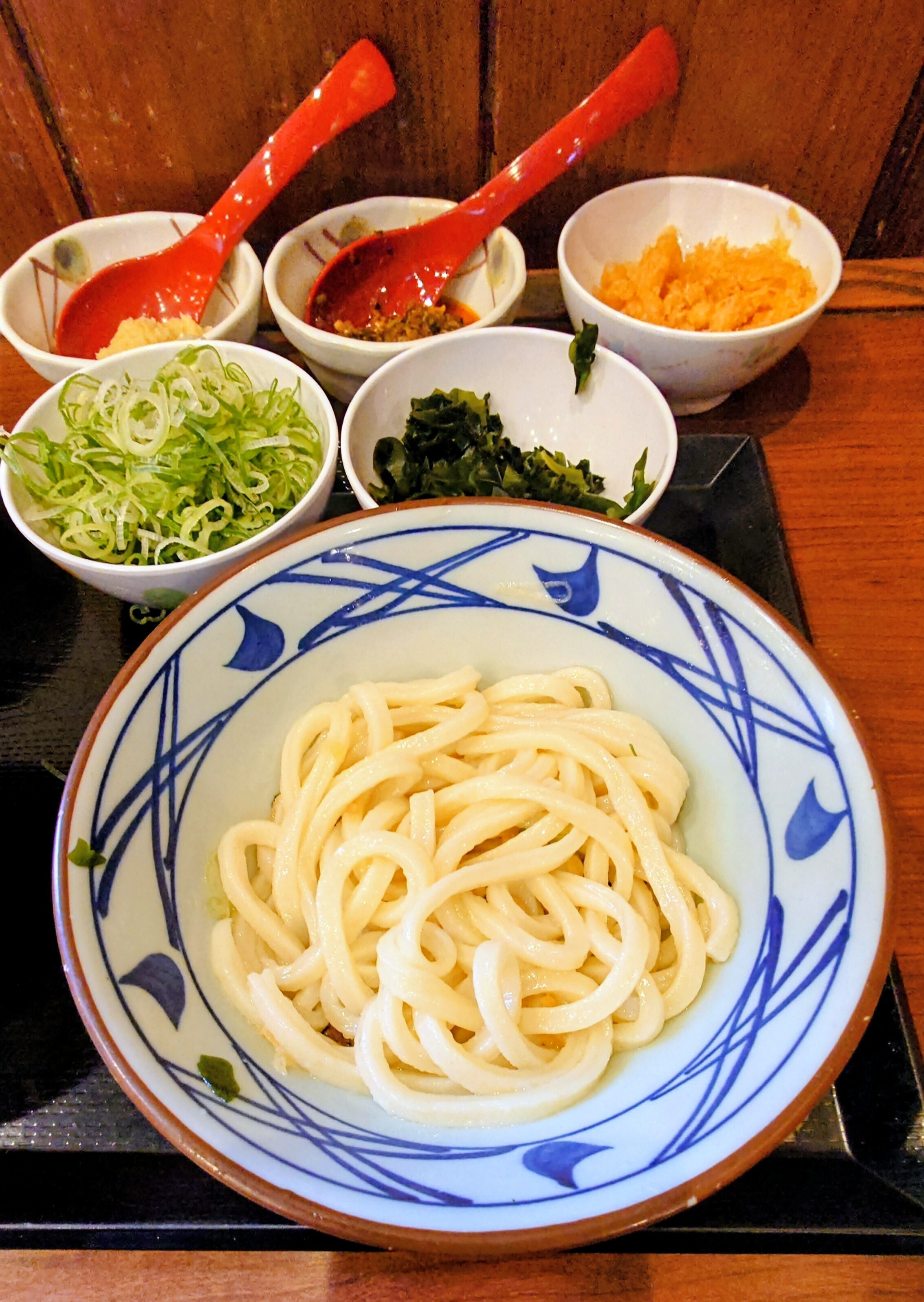 カツ丼冷やかけうどんセットを注文しました🥢 | 丸亀製麺Mochi-Mochi