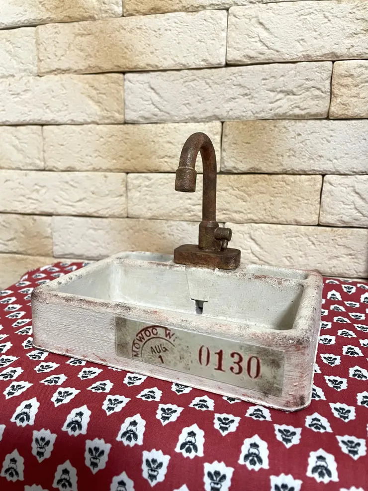 seriaのキッチンままごと流し台をリメイク🎶