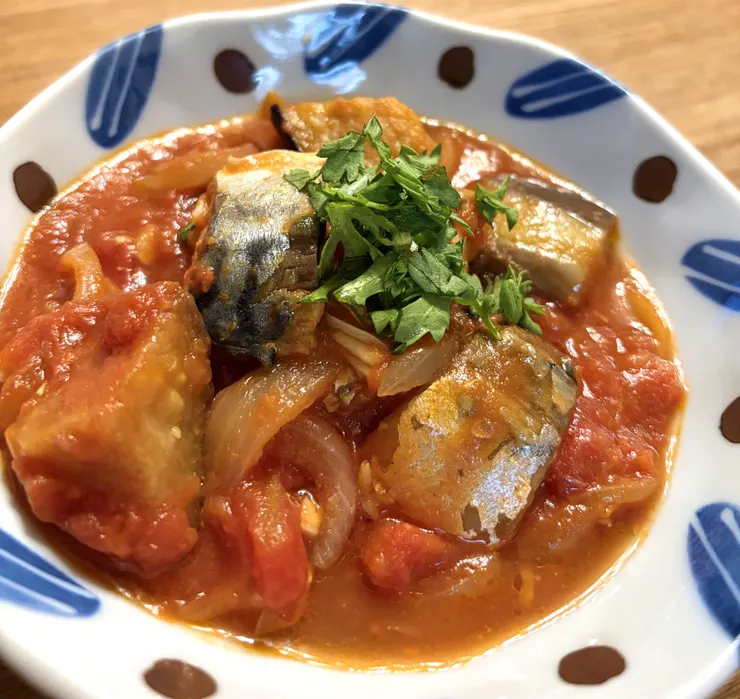 サバのトマト煮込み