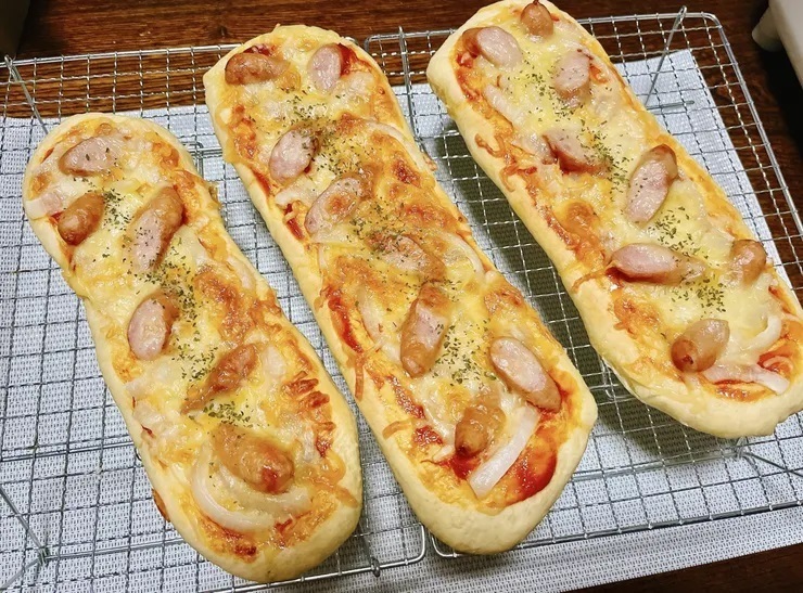 玄米粉入りピザパン