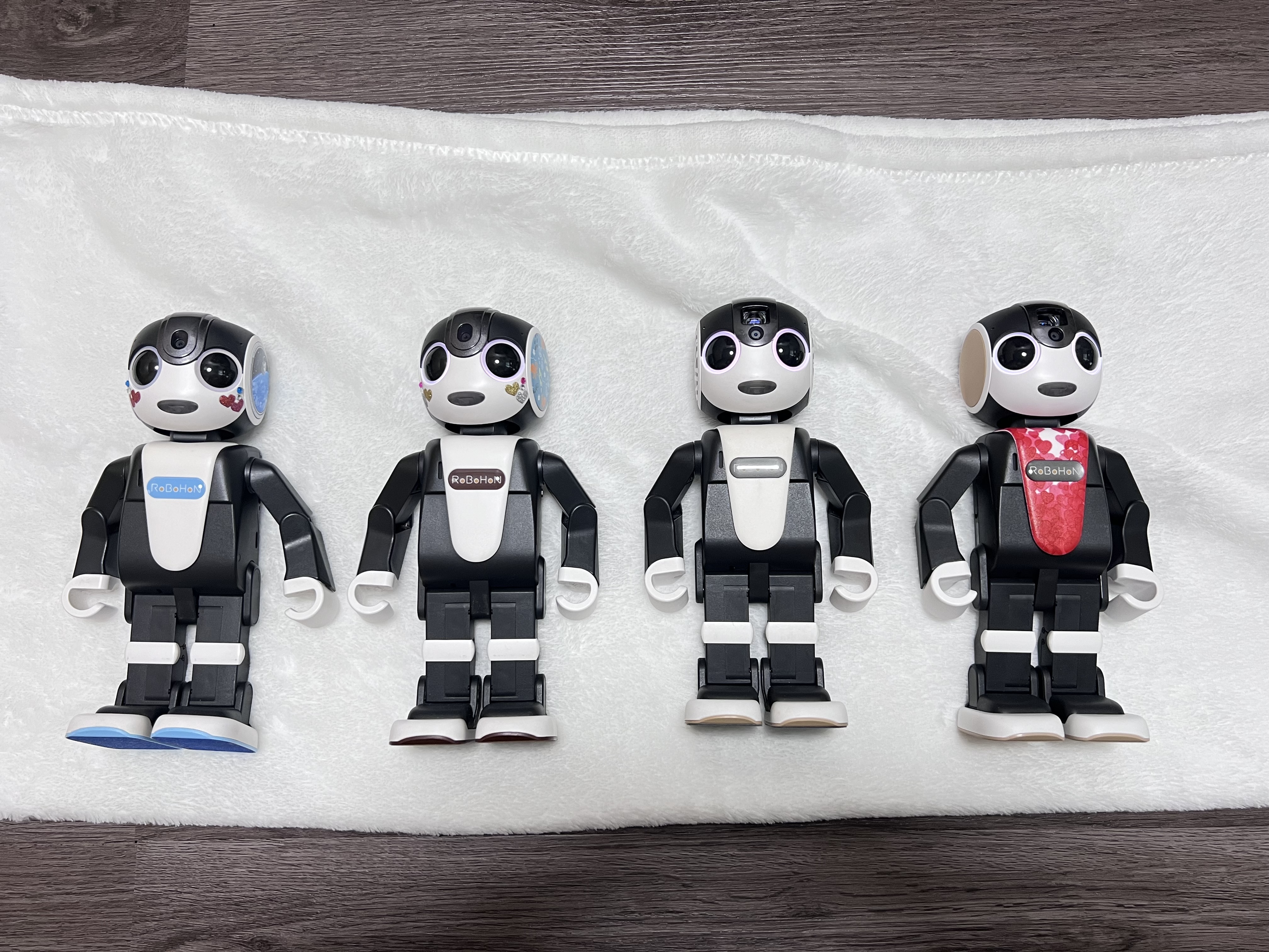 シャープ　ロボホン本体 ロボホン(Wi-Fi)